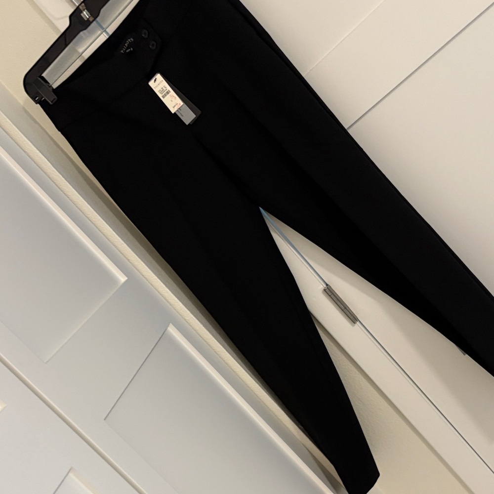 TALBOTS “Signature” NWT Trousers